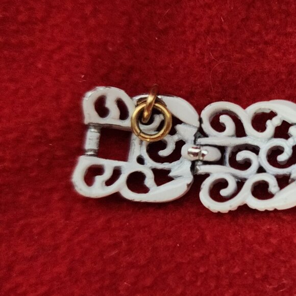 Vintage 1960's Monet White Enamel on Silverplate Filigree Floral Design Bracelet - Picture 14 of 16